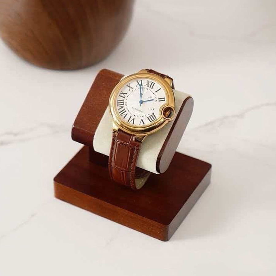 Wooden Watch Display Stand Sol - Jewelry Shop Watches ulasan dan harga